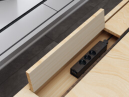 Modulární napájecí zásuvky ASA v pracovním stolu