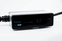 Nab&iacute;ječka pro elektromobily Shelly topAC