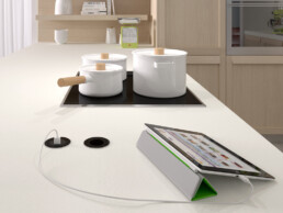 Vestavn&eacute; z&aacute;suvkov&eacute; jednotky ASA do kuchyňsk&eacute; linky